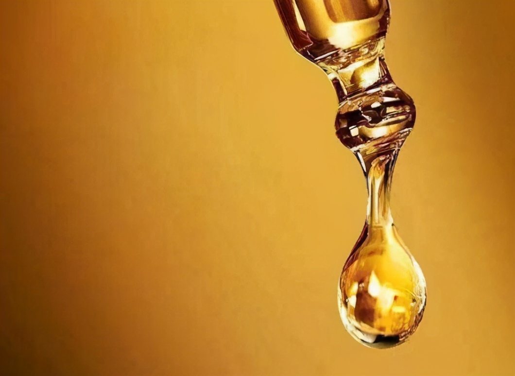 “油養(yǎng)”護膚做得好，皮膚不再有煩惱！